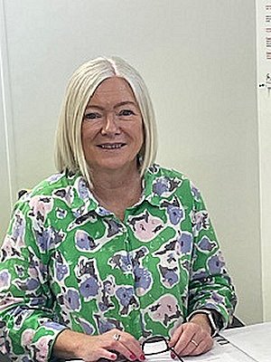 Angela Lovell
